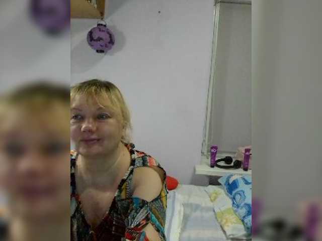 LucyAlexis live cam on BongaCams