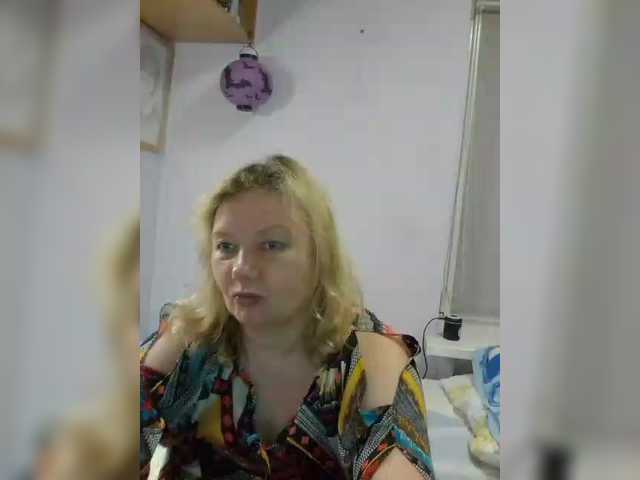 LucyAlexis live cam on BongaCams