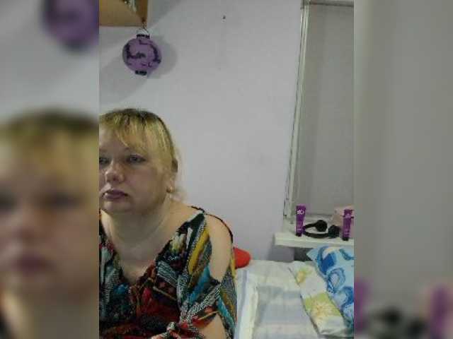 LucyAlexis live cam preview