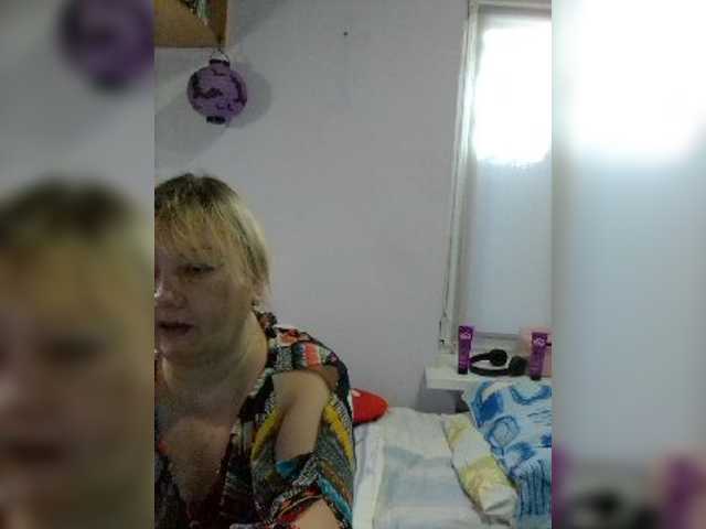 LucyAlexis live cam on BongaCams