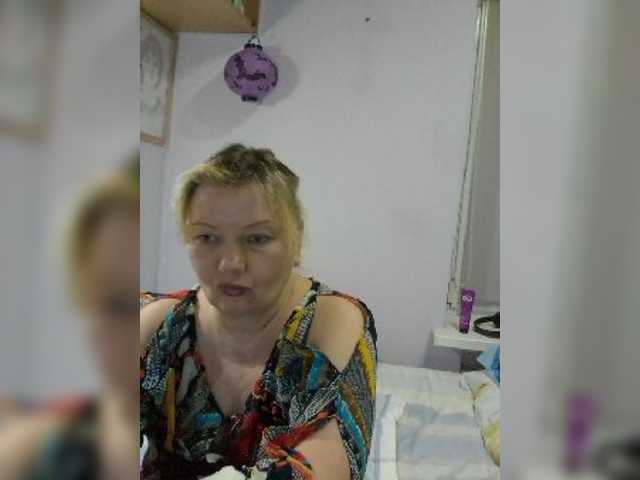 LucyAlexis live on BongaCams