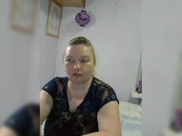 LucyAlexis live cam on BongaCams