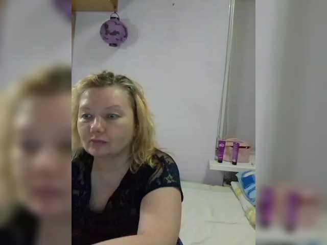 LucyAlexis live cam on BongaCams