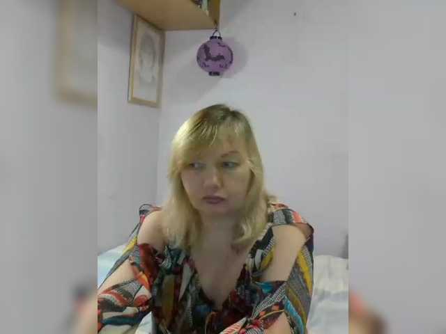 LucyAlexis live cam on BongaCams