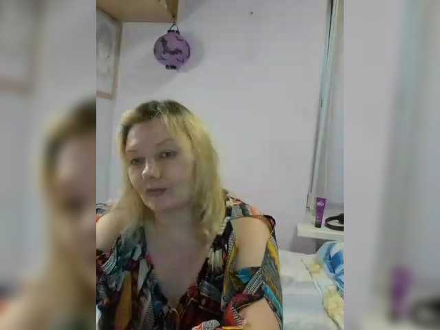 LucyAlexis live cam on BongaCams