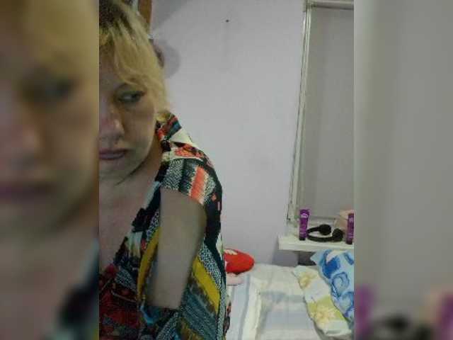 LucyAlexis live cam preview