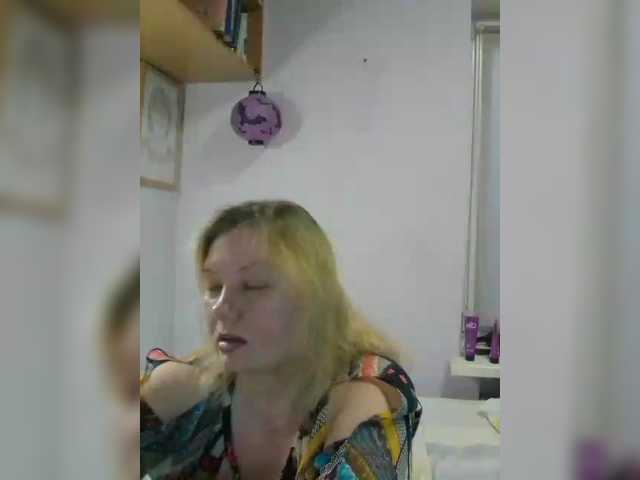 LucyAlexis live cam preview