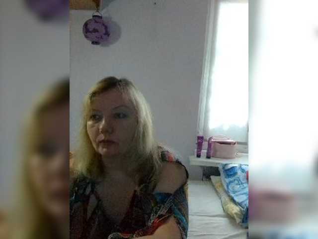 LucyAlexis live cam on BongaCams