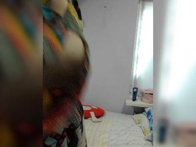 LucyAlexis live webcam show