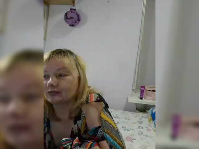 LucyAlexis live cam on BongaCams
