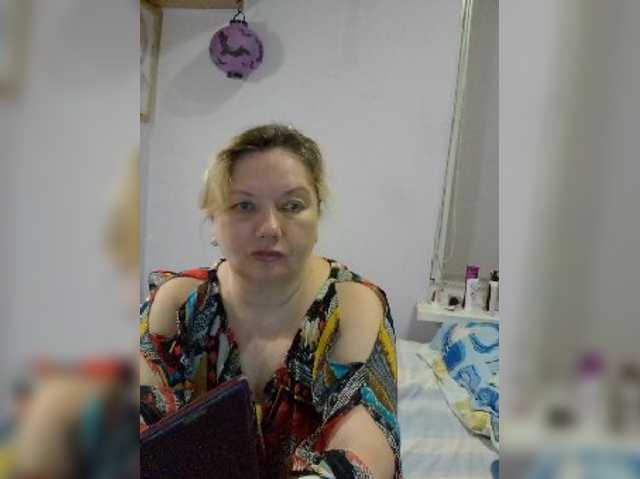 LucyAlexis live cam preview