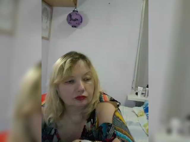 LucyAlexis live cam on BongaCams