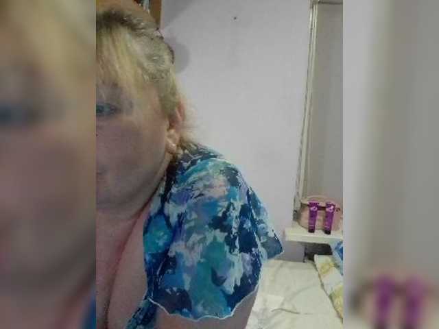 LucyAlexis live cam on BongaCams