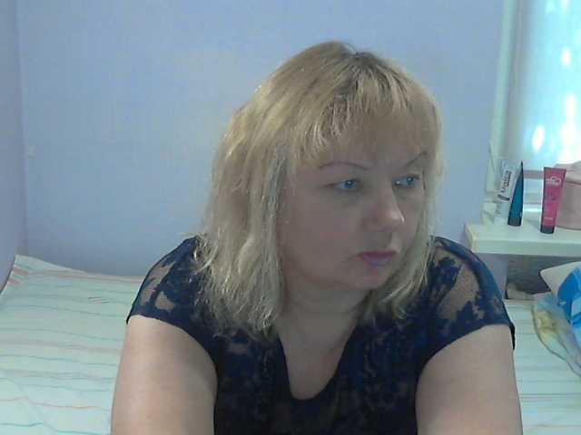 LucyAlexis live cam on BongaCams