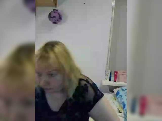 LucyAlexis live cam on BongaCams