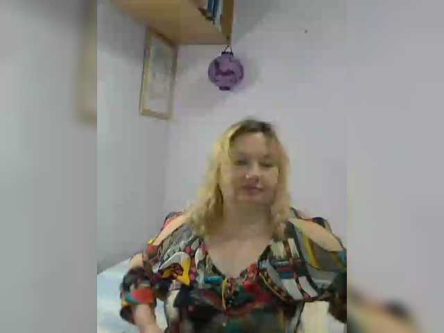 LucyAlexis live cam preview