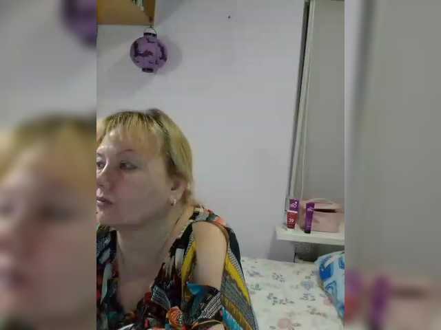 LucyAlexis live cam