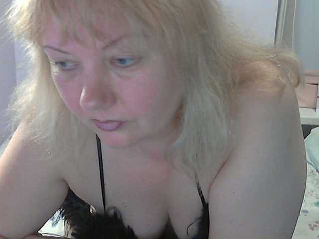 LucyAlexis live cam on BongaCams