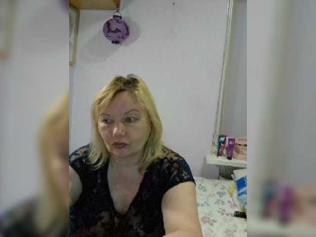 LucyAlexis live cam on BongaCams