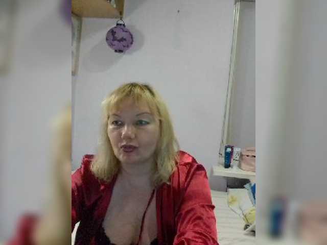 LucyAlexis live cam on BongaCams