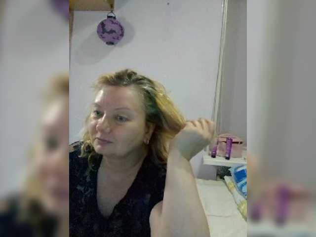 LucyAlexis live cam on BongaCams