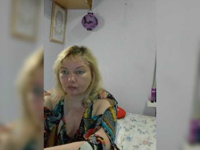 LucyAlexis live cam on BongaCams