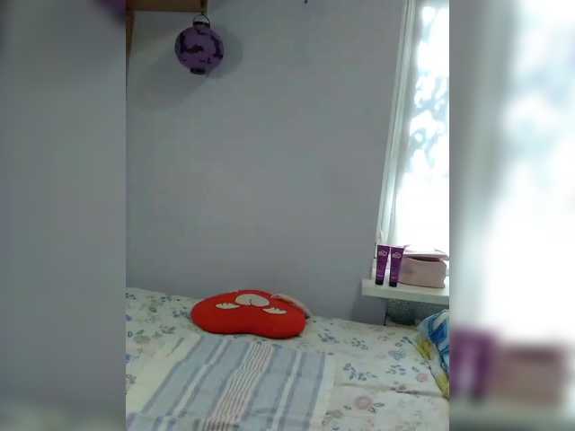 LucyAlexis live cam on BongaCams
