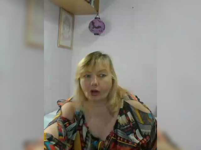 LucyAlexis live cam preview