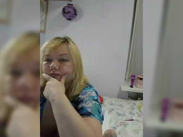 LucyAlexis live cam on BongaCams
