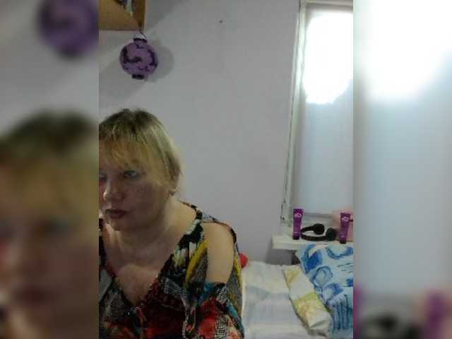 LucyAlexis live cam on BongaCams