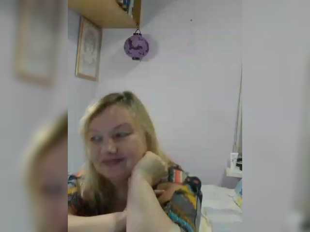 LucyAlexis live cam preview