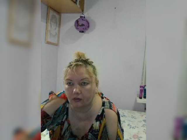 LucyAlexis live cam on BongaCams