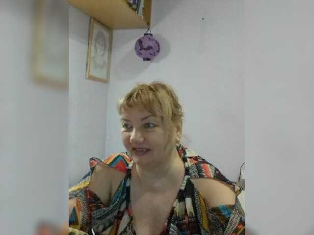 LucyAlexis live cam on BongaCams