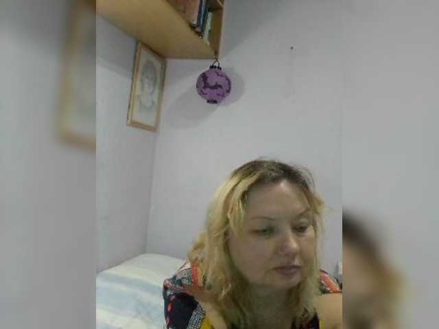 LucyAlexis live cam preview
