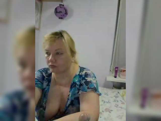 LucyAlexis live cam on BongaCams