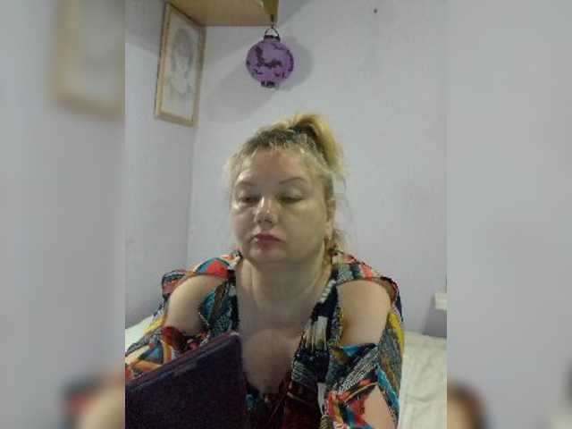 LucyAlexis live cam on BongaCams