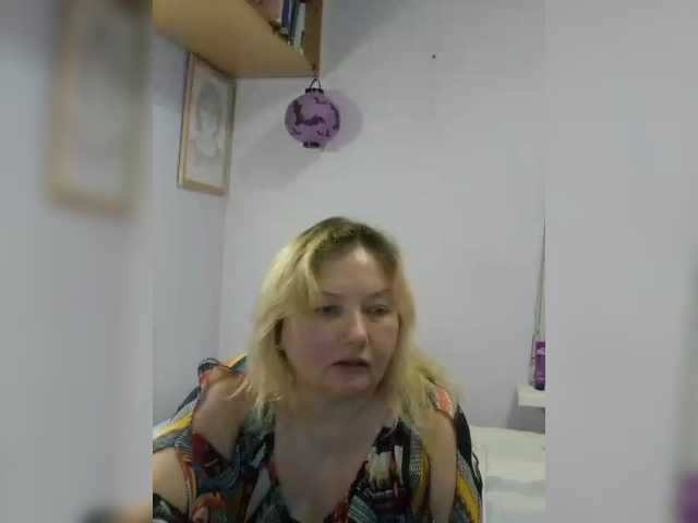 LucyAlexis live cam on BongaCams