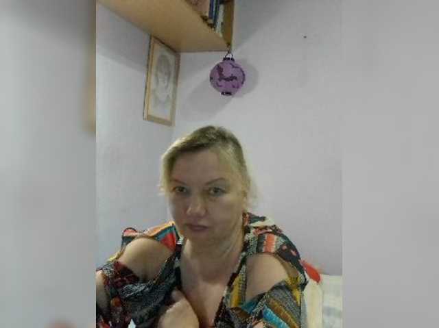 LucyAlexis live cam preview