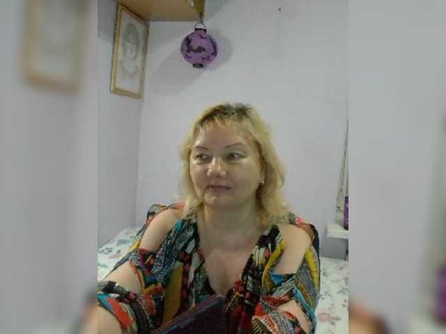 LucyAlexis live cam on BongaCams