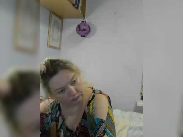 LucyAlexis live cam