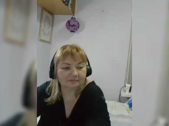 LucyAlexis live cam on BongaCams