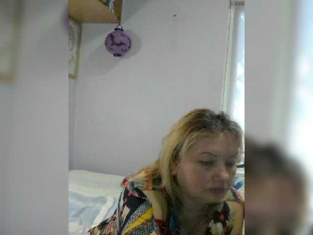 LucyAlexis live cam on BongaCams