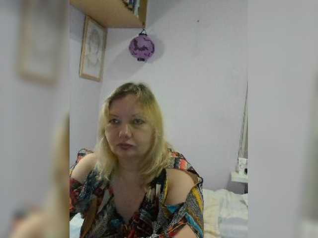 LucyAlexis live cam on BongaCams