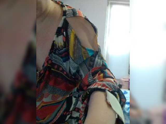 LucyAlexis live cam preview