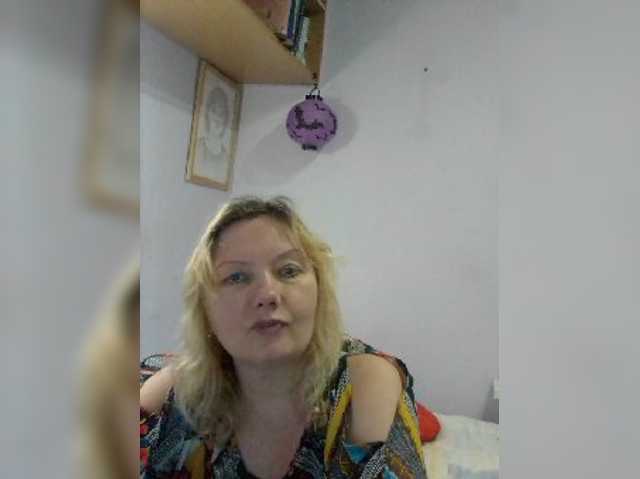 LucyAlexis live cam preview