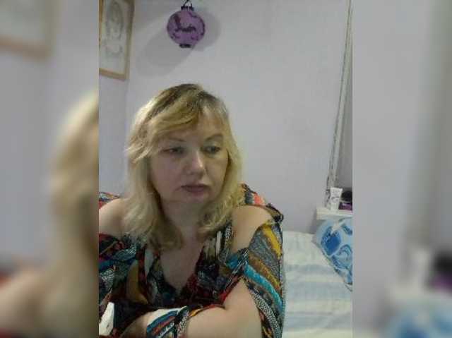 LucyAlexis live cam preview
