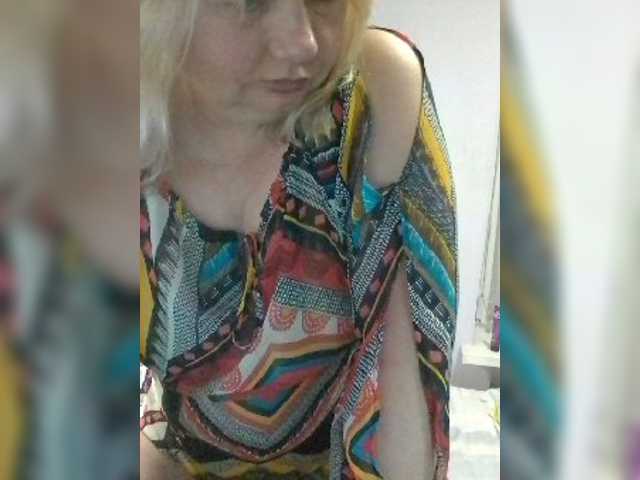 LucyAlexis live cam on BongaCams