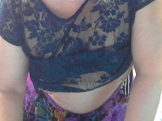 LucyAlexis live cam on BongaCams
