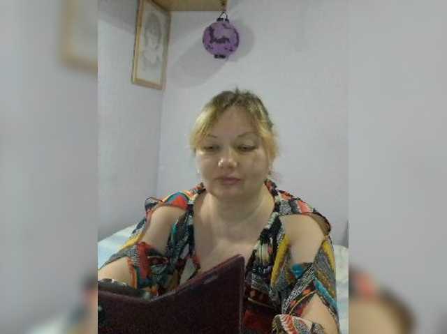 LucyAlexis live cam on BongaCams