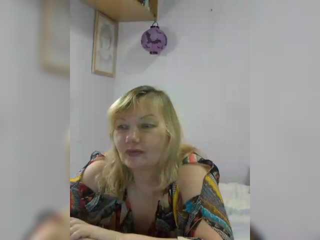 LucyAlexis live cam preview